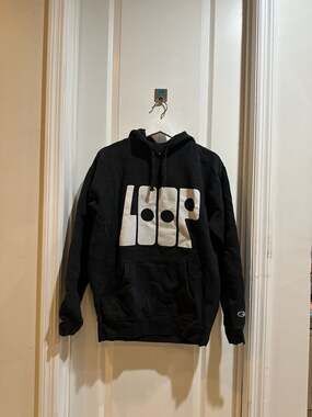 LOOP - Champion Black Graphic Print Pullover Hoodie
